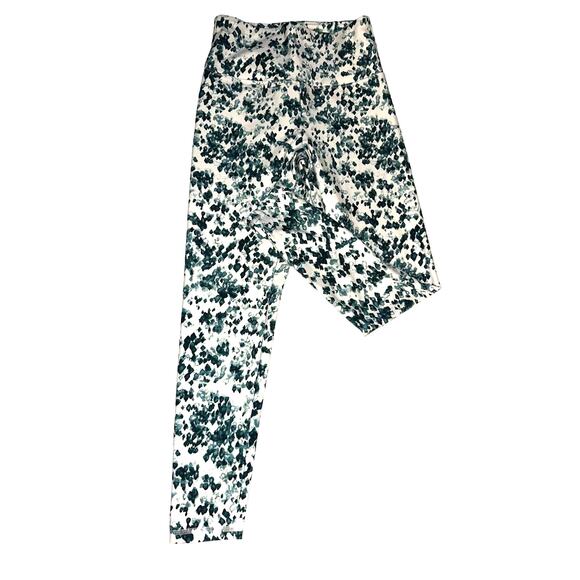 Balance Collection White and Green Leggings Size Medium - Picture 2 of 4
